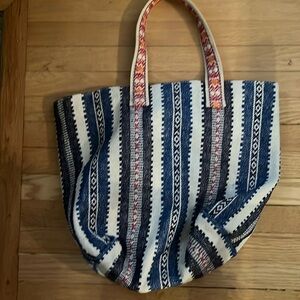 Gap stripe tote bag